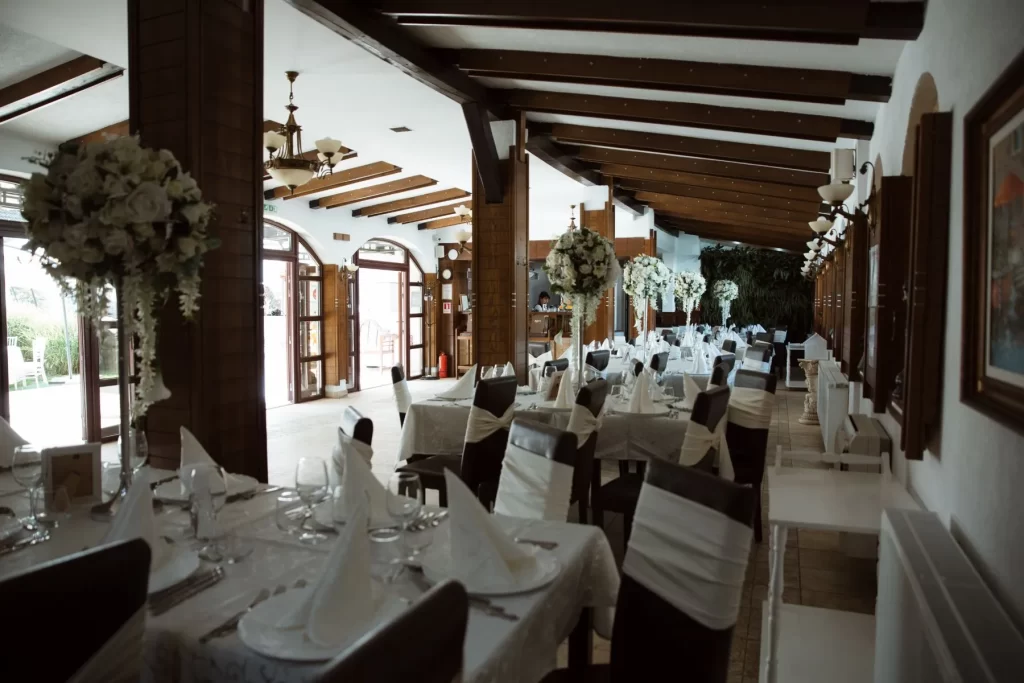 restaurant